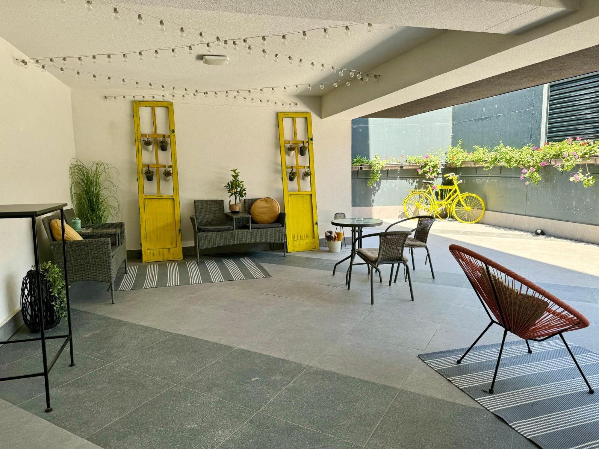 Rubo Hotel Шумен Экстерьер фото